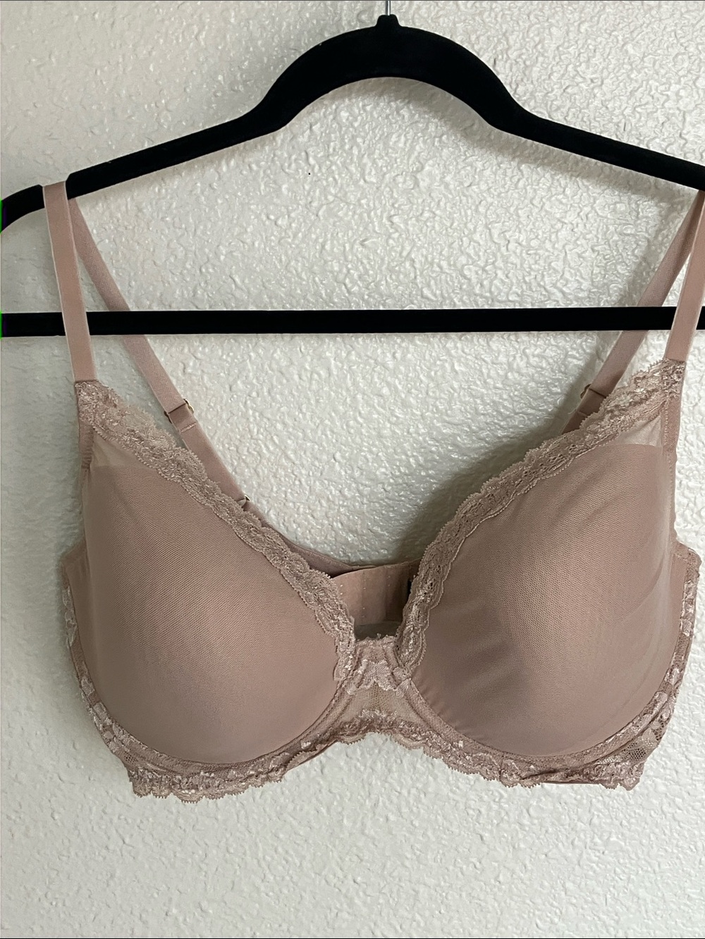 Natori Women's Feathers Luxe Plunge T-Shirt Bra 721255 36DDD